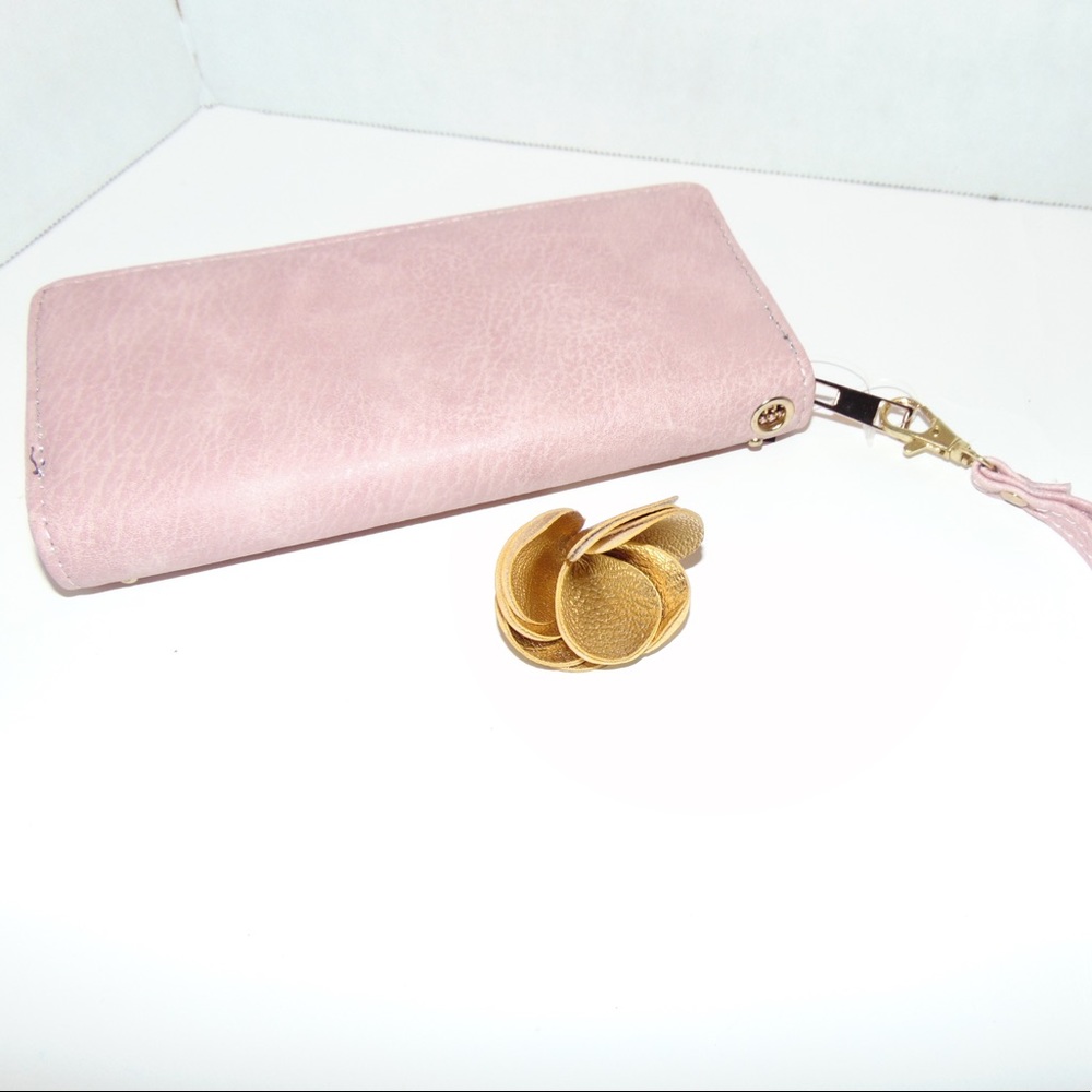 Wristlets Wallets - Picture 5 of 5
